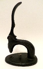 Elbe Eyelet Machine No. 2 OM.jpg (22023 bytes)